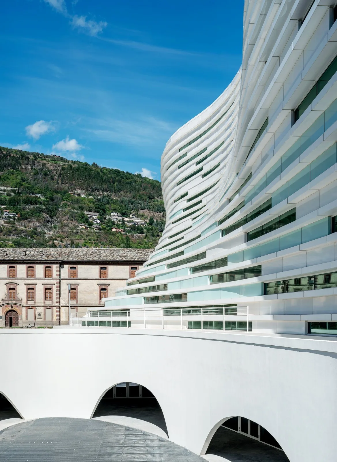 BIM Architecture | Glacier Campus: Valleda Osta University New Campus/MCA Architecture Firm