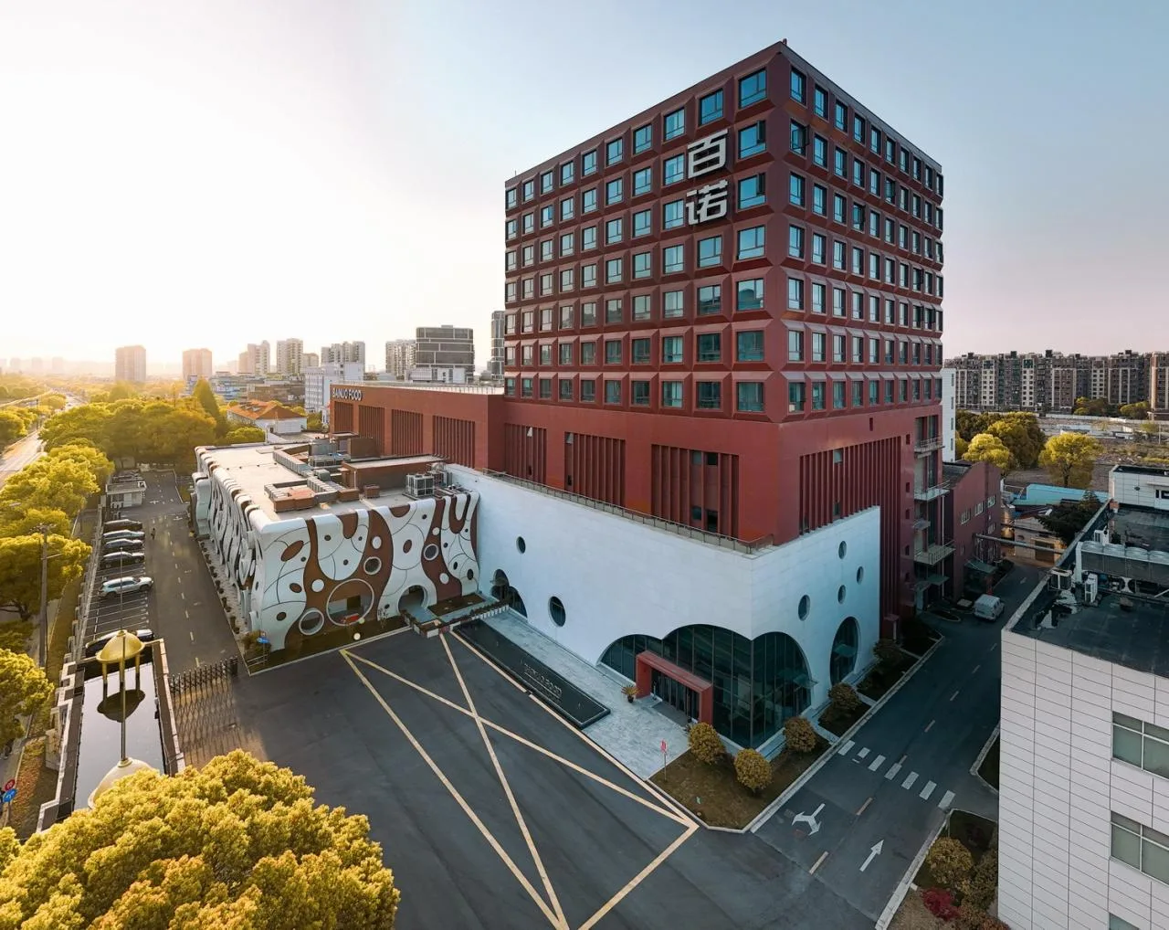 BIM Architecture | Industrial Upstairs and Intelligent Manufacturing Space: Refined Urban Renewal of Urban Industry - Shanghai Bainuo Chocolate Dream Factory Museum/Chuanglin Zebai