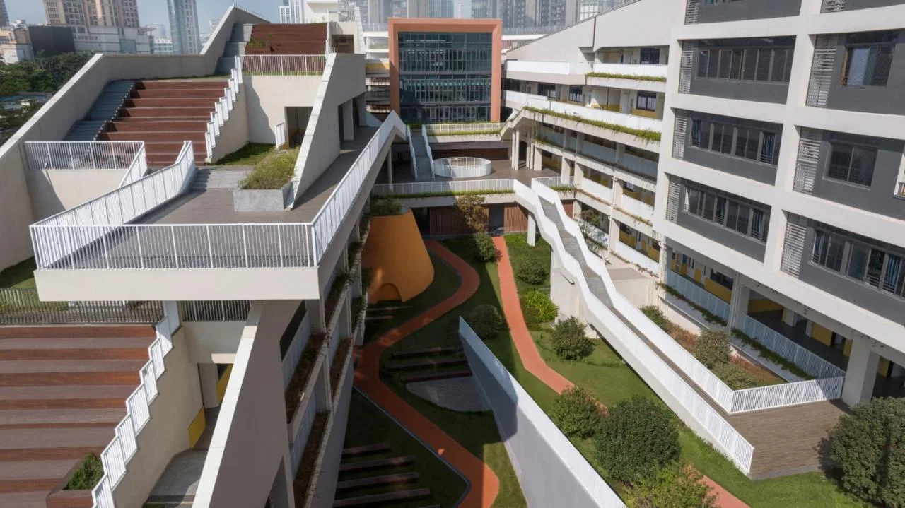 BIM Architecture | Qingquan Foreign Language School Junior High School/Yijing Architectural Design, Longhua District, Shenzhen