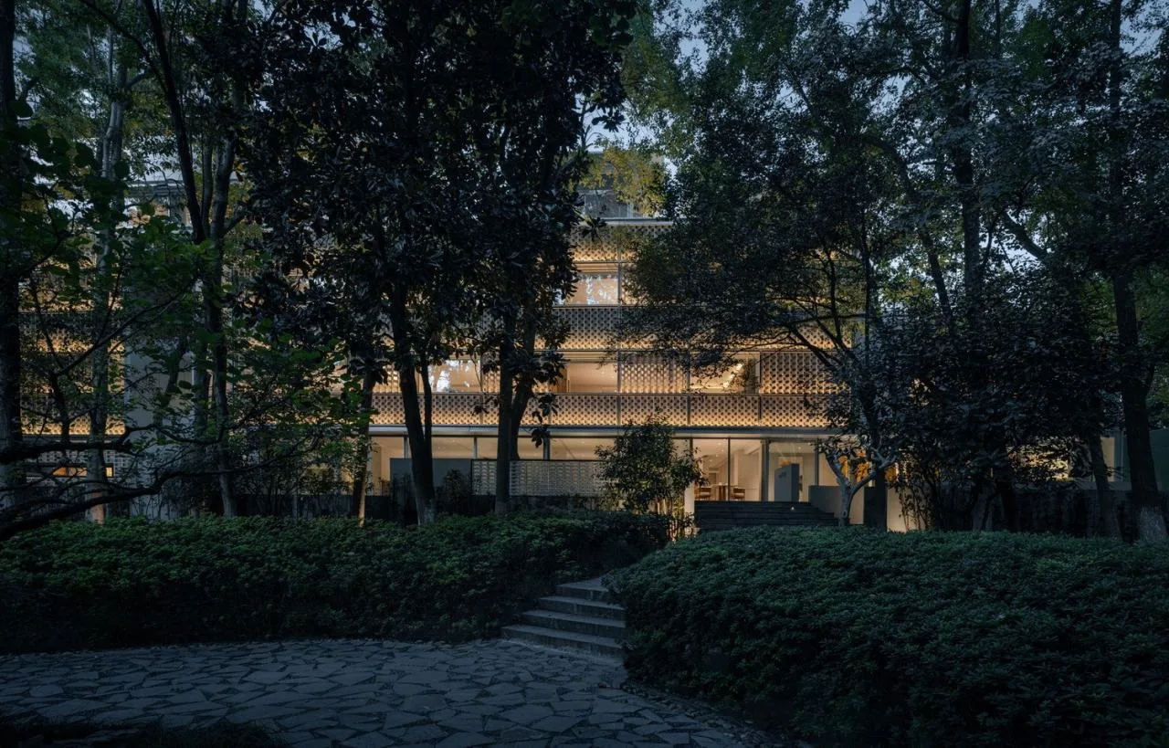 BIM Architecture | Nanjing Gulou Jinshang OCC Restaurant/BUZZ Architecture Firm