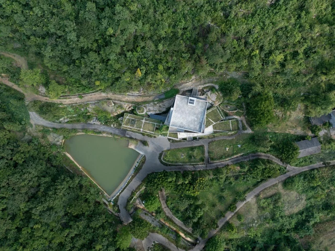BIM Architecture | Shiyangshan No.1 Residential/Lowercase Architecture Firm