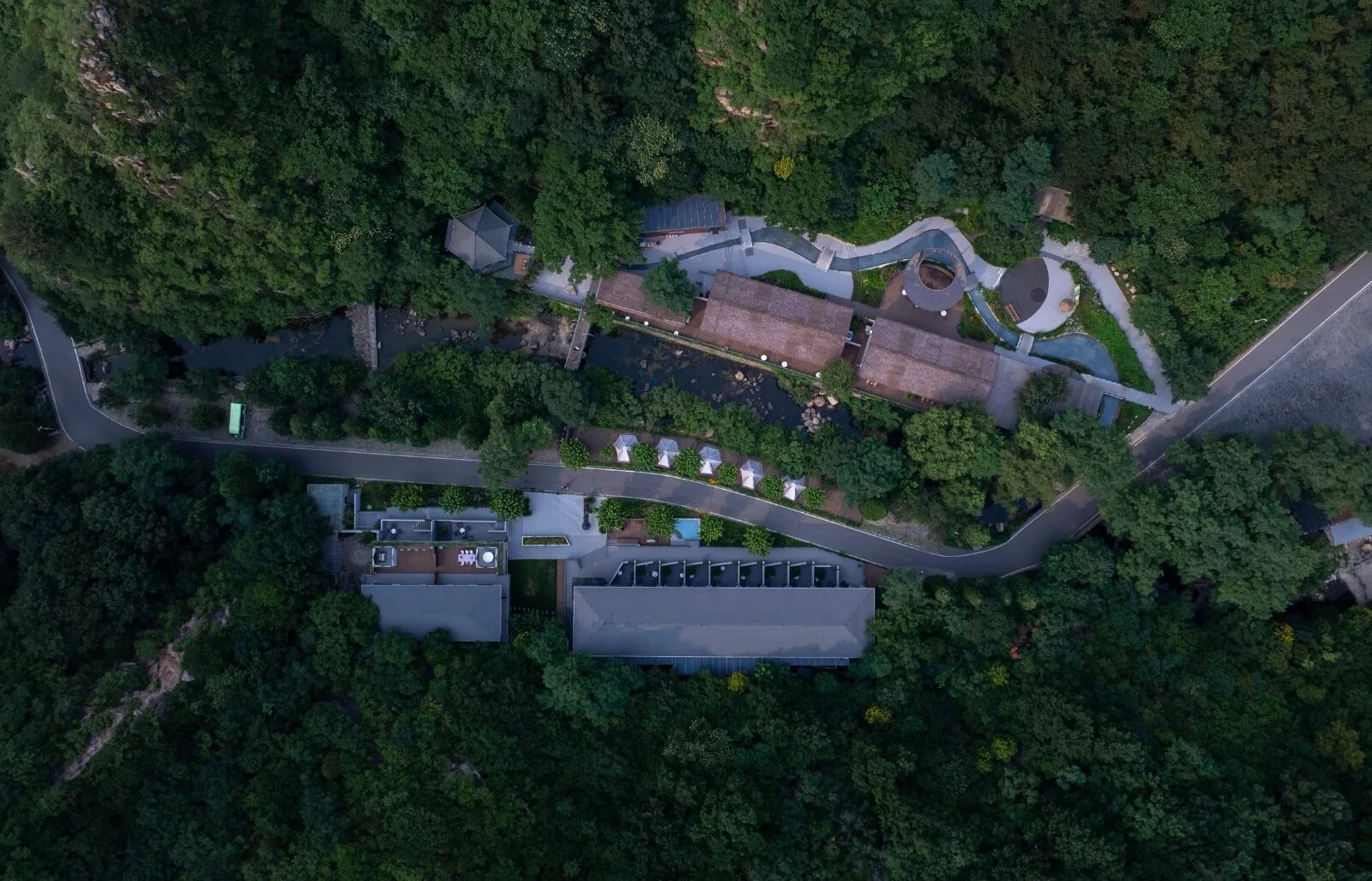 BIM Architecture | Shuiyun Township/Xinye Yizhu Design Studio