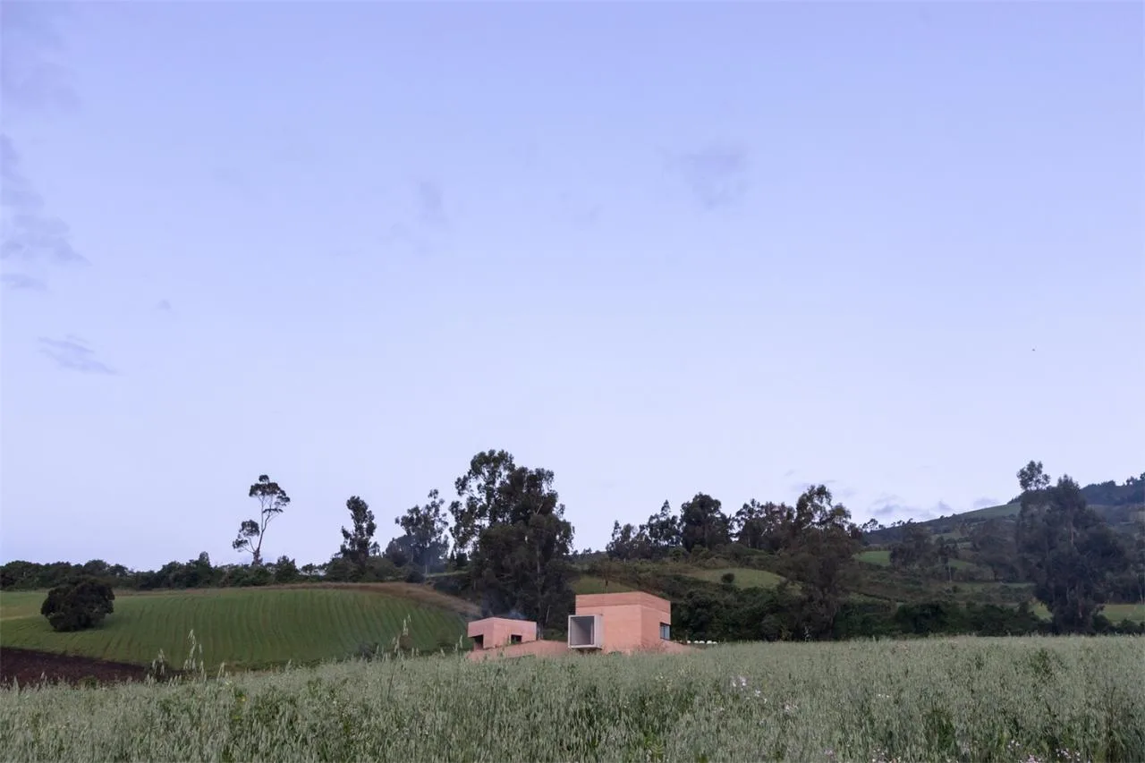 Villa design for observing landscape dynamics and experiencing natural emotions from different angles