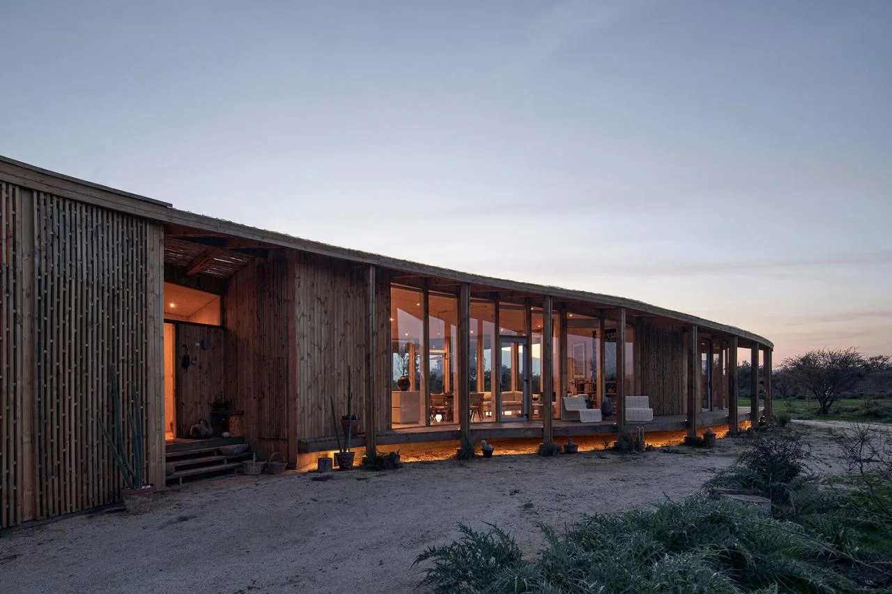 Poetic dwelling of plant couples, a vacation home design intertwined with natural rituals and architectural fantasy