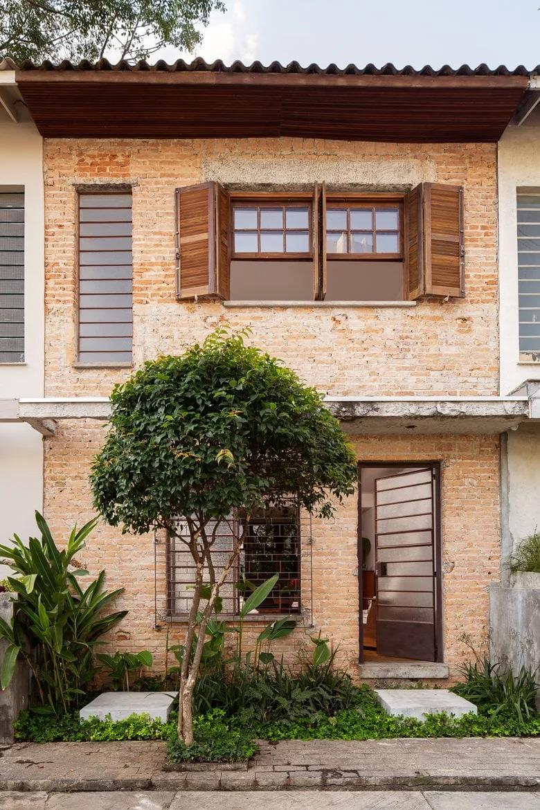 Awaken emotional memory, reshape peaceful life, and design simple and rustic villa renovation