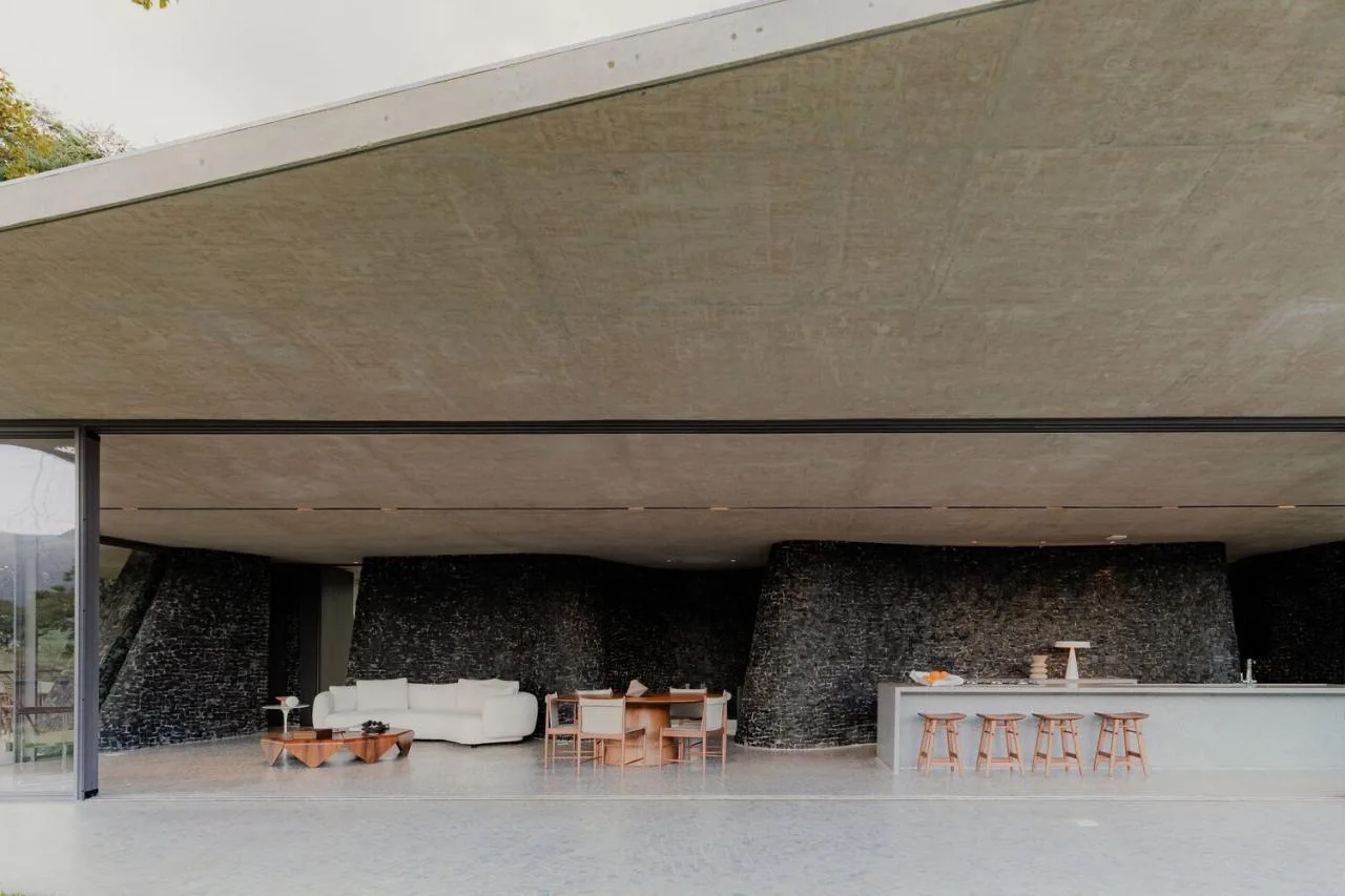 Design of a tranquil, natural, and poetic vacation villa nestled between mountains and forests