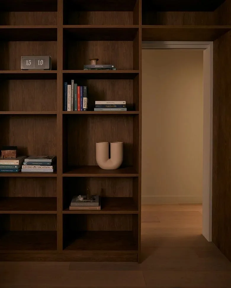 Carving in details to achieve a win-win balance of aesthetic energy in villa living space design
