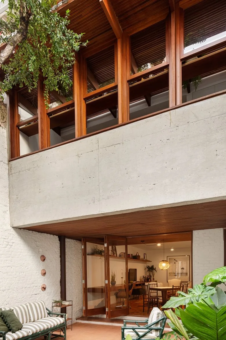 Awaken emotional memory, reshape peaceful life, and design simple and rustic villa renovation