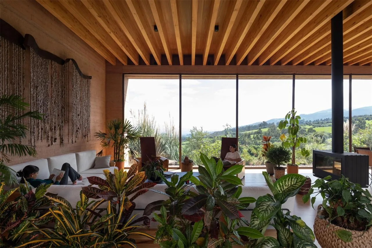 Villa design for observing landscape dynamics and experiencing natural emotions from different angles