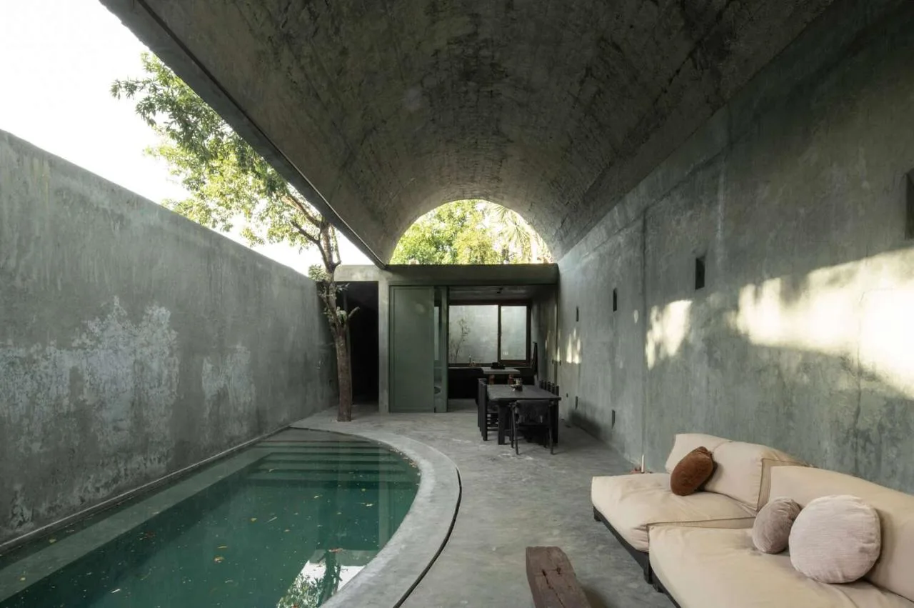 Design of vacation homes that draw inspiration from natural wells and caves and perceive time through the interweaving of light and shadow