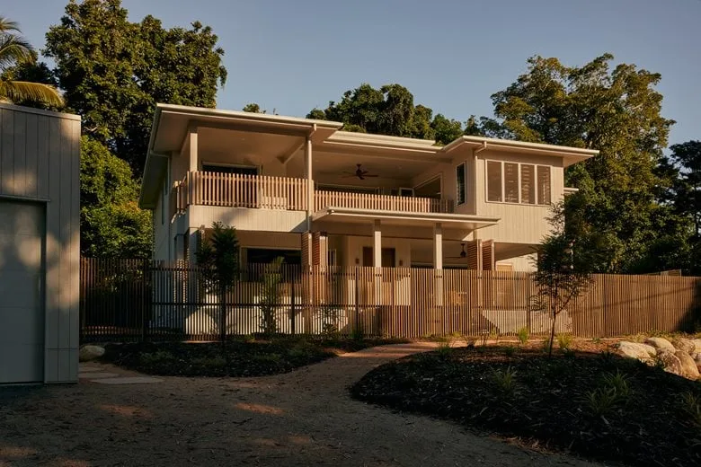 Carving in details to achieve a win-win balance of aesthetic energy in villa living space design