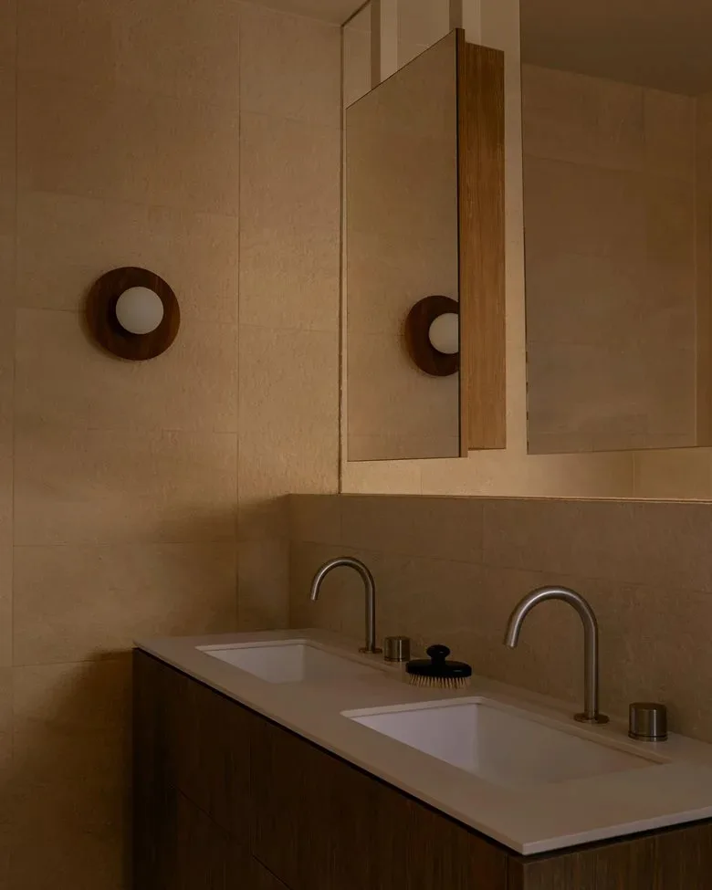 Carving in details to achieve a win-win balance of aesthetic energy in villa living space design