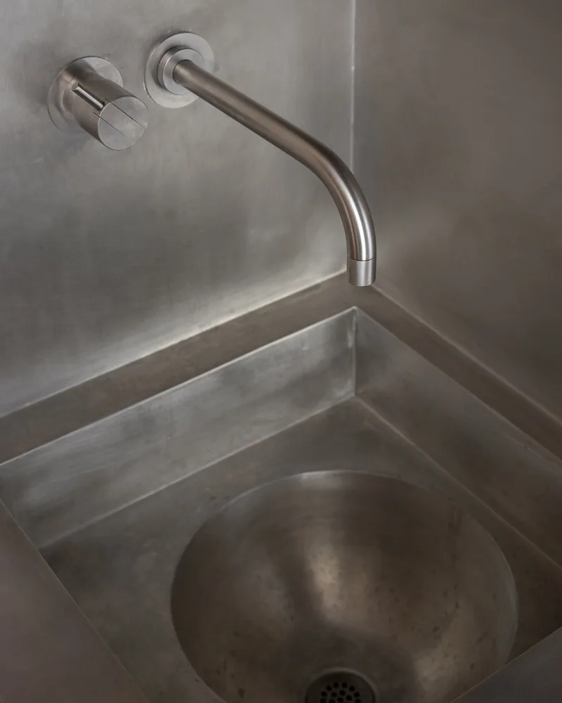 Living in harmony with tranquil poetry, encountering natural textures woven into a dreamy home residential design