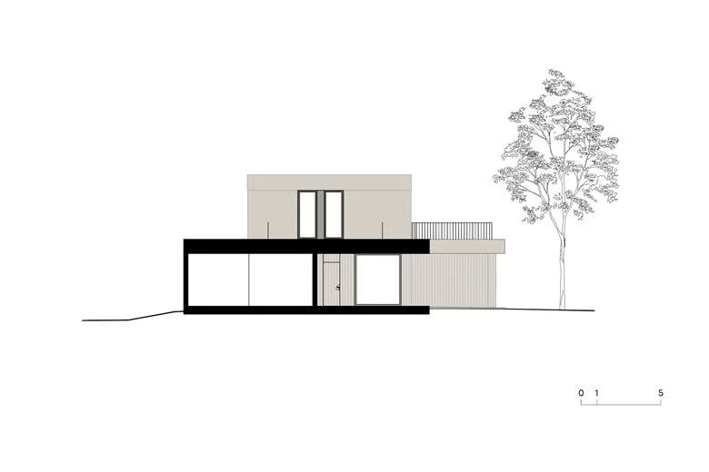 The energy-saving aesthetic details in the birch forest garden are reflected in the ingenious vacation home design