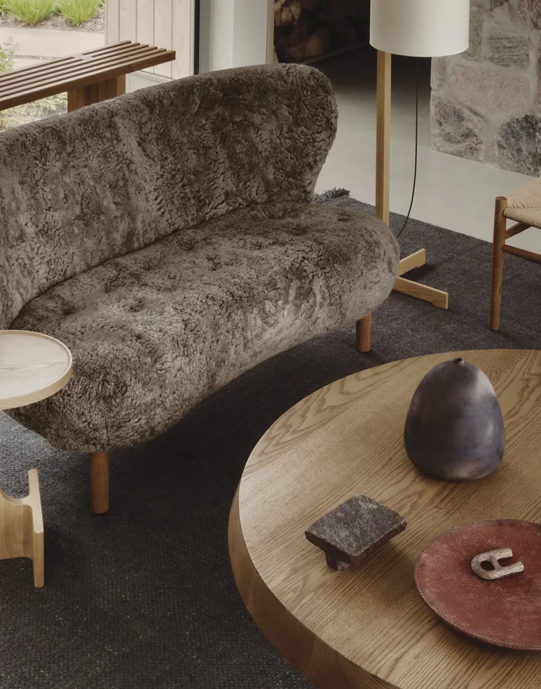 Living in harmony with tranquil poetry, encountering natural textures woven into a dreamy home residential design