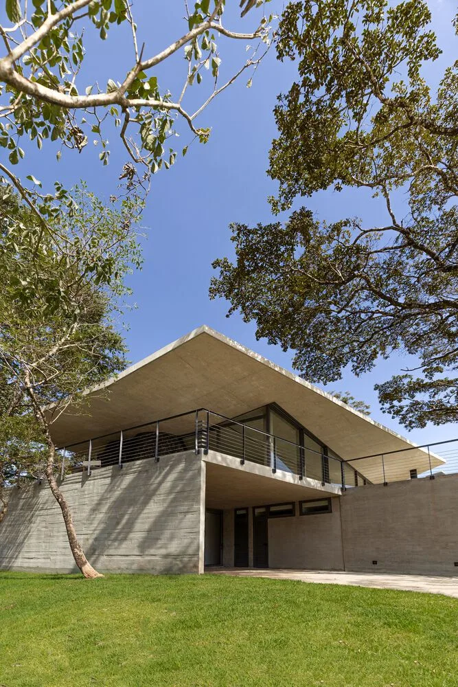 Design of a tranquil, natural, and poetic vacation villa nestled between mountains and forests