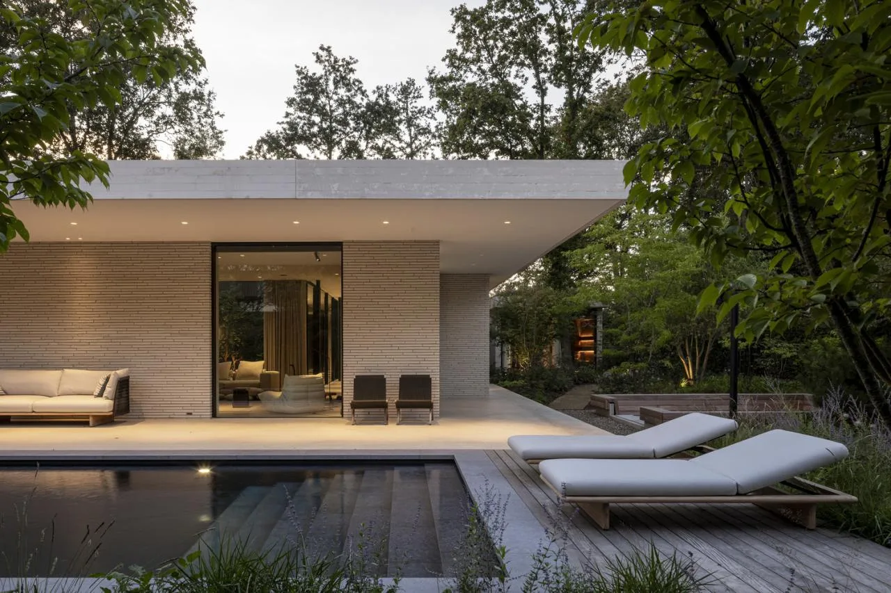 Encountering Hidden Villas on the Dutch Coast: A Feast of Nature, Architecture, and Art Design