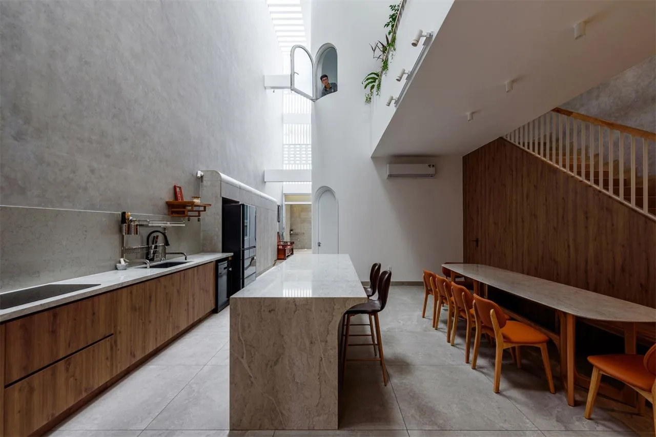 Design of Elderly Residence Villas Inspired by Warm Forest Camping Returning to Old Street Blocks