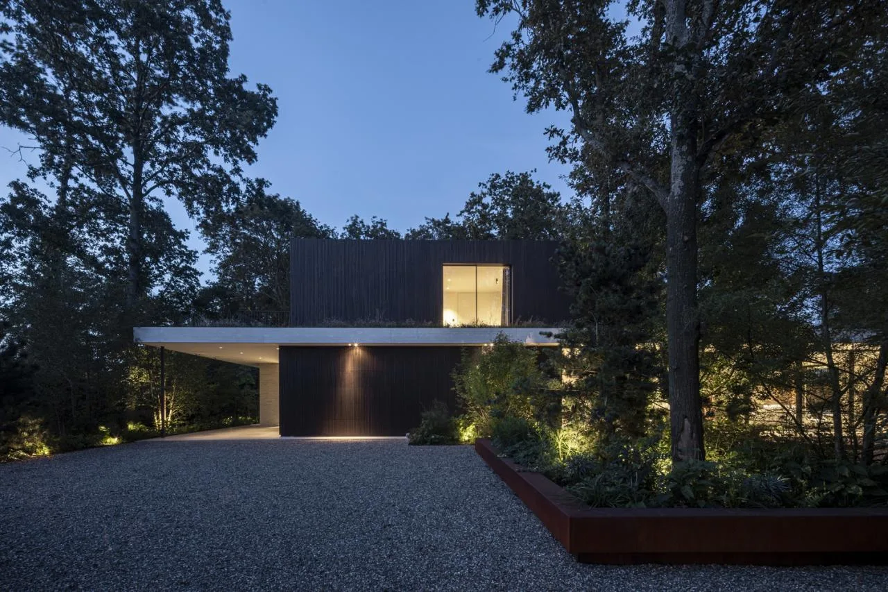 Encountering Hidden Villas on the Dutch Coast: A Feast of Nature, Architecture, and Art Design