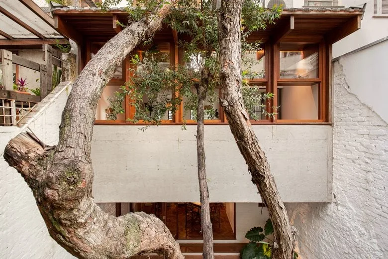 Awaken emotional memory, reshape peaceful life, and design simple and rustic villa renovation