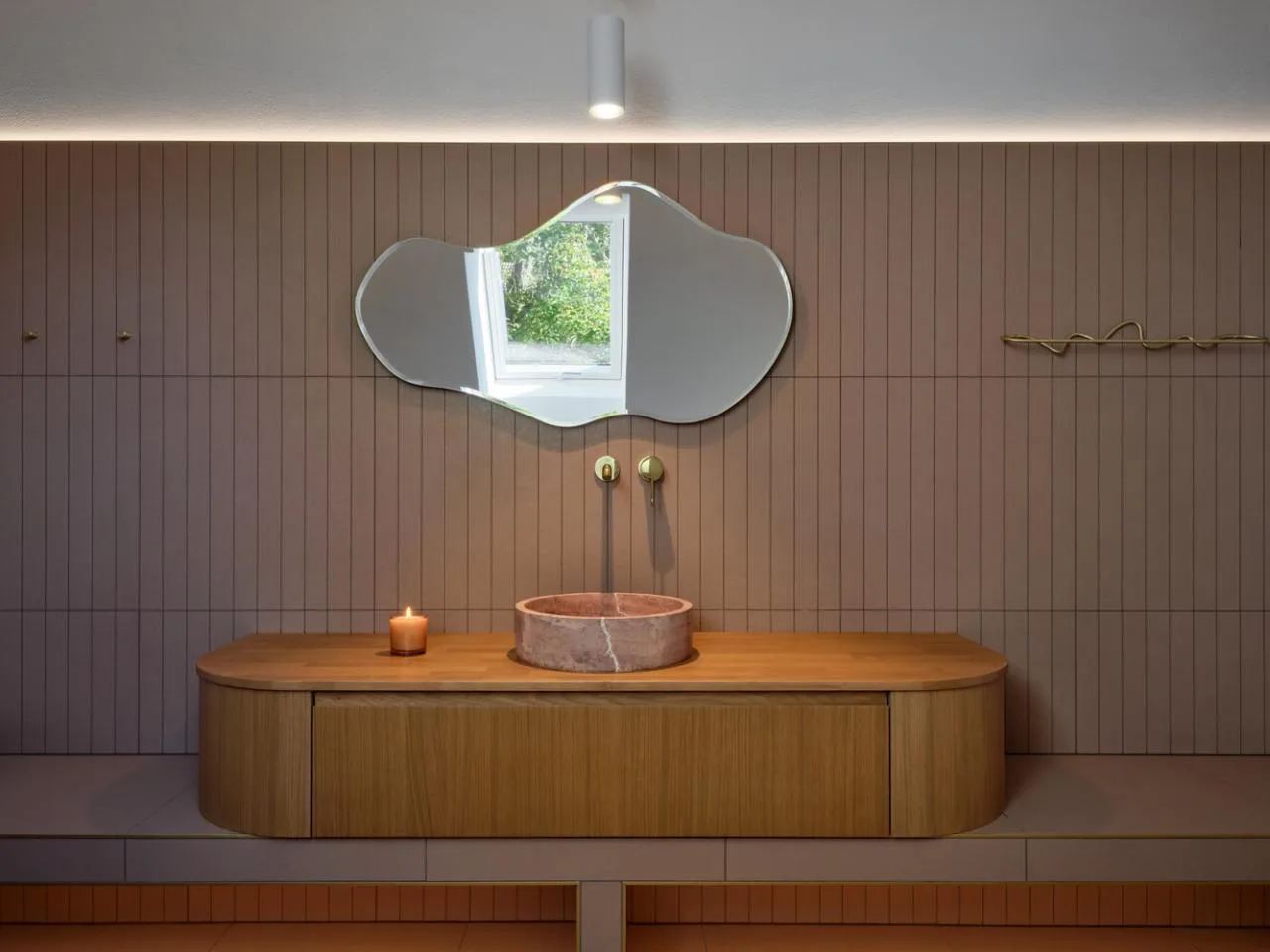 Tracing history and nature, paying tribute to the sacred atmosphere of Baroque and religious inspiration in residential design