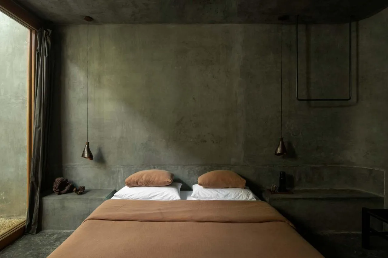 Design of vacation homes that draw inspiration from natural wells and caves and perceive time through the interweaving of light and shadow