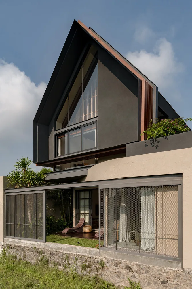 Energy saving luxury Wabi Sabi villa design that nourishes the body and mind in nature in tropical rainforests