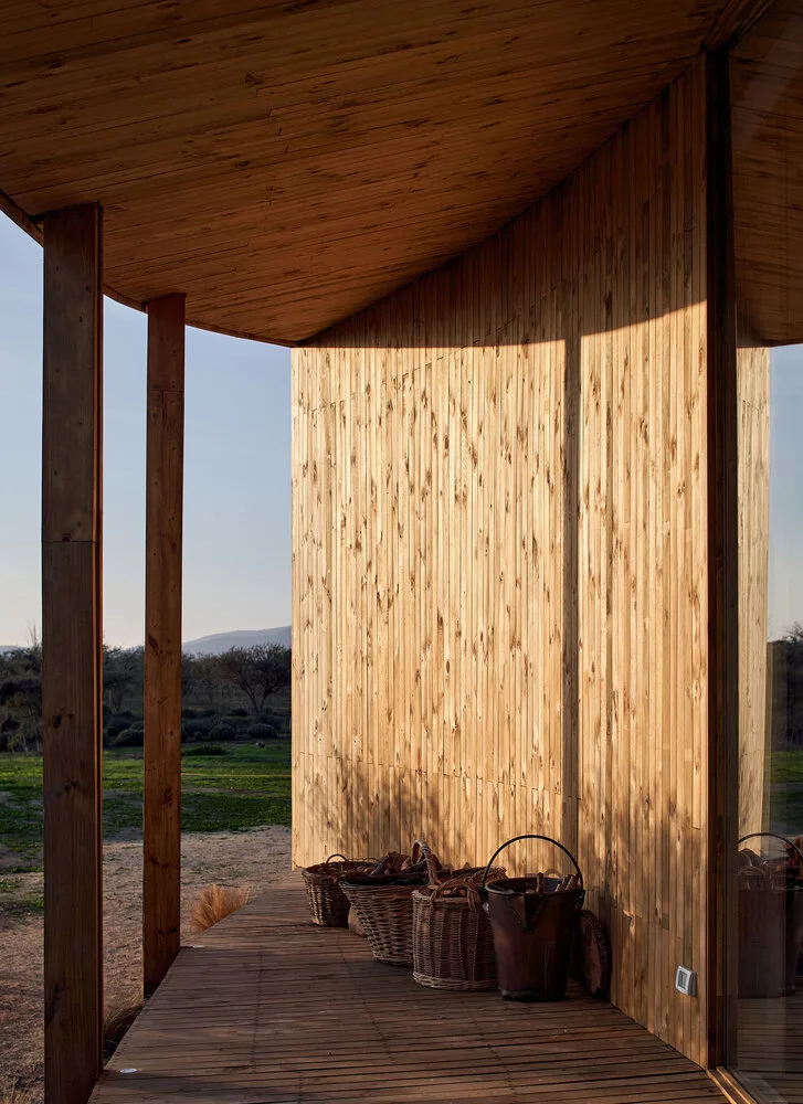 Poetic dwelling of plant couples, a vacation home design intertwined with natural rituals and architectural fantasy