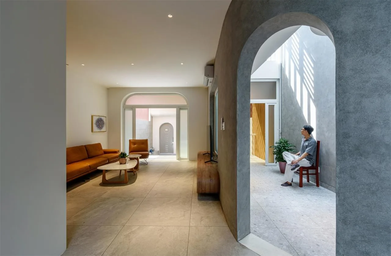 Design of Elderly Residence Villas Inspired by Warm Forest Camping Returning to Old Street Blocks