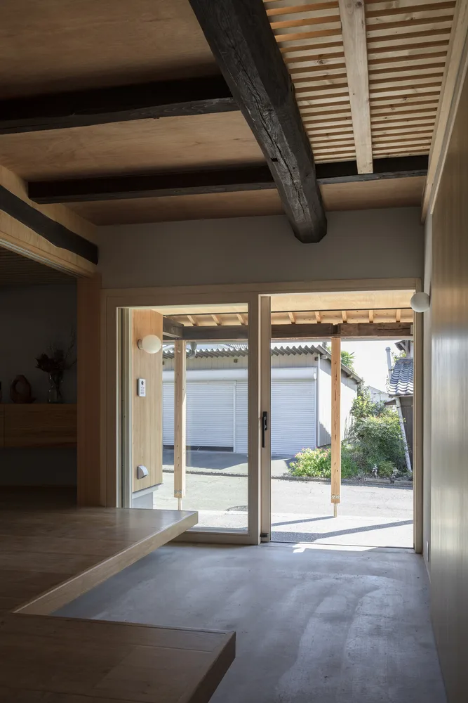 Awakening the dormant architectural soul of 70 years from rice mills to modern residential design