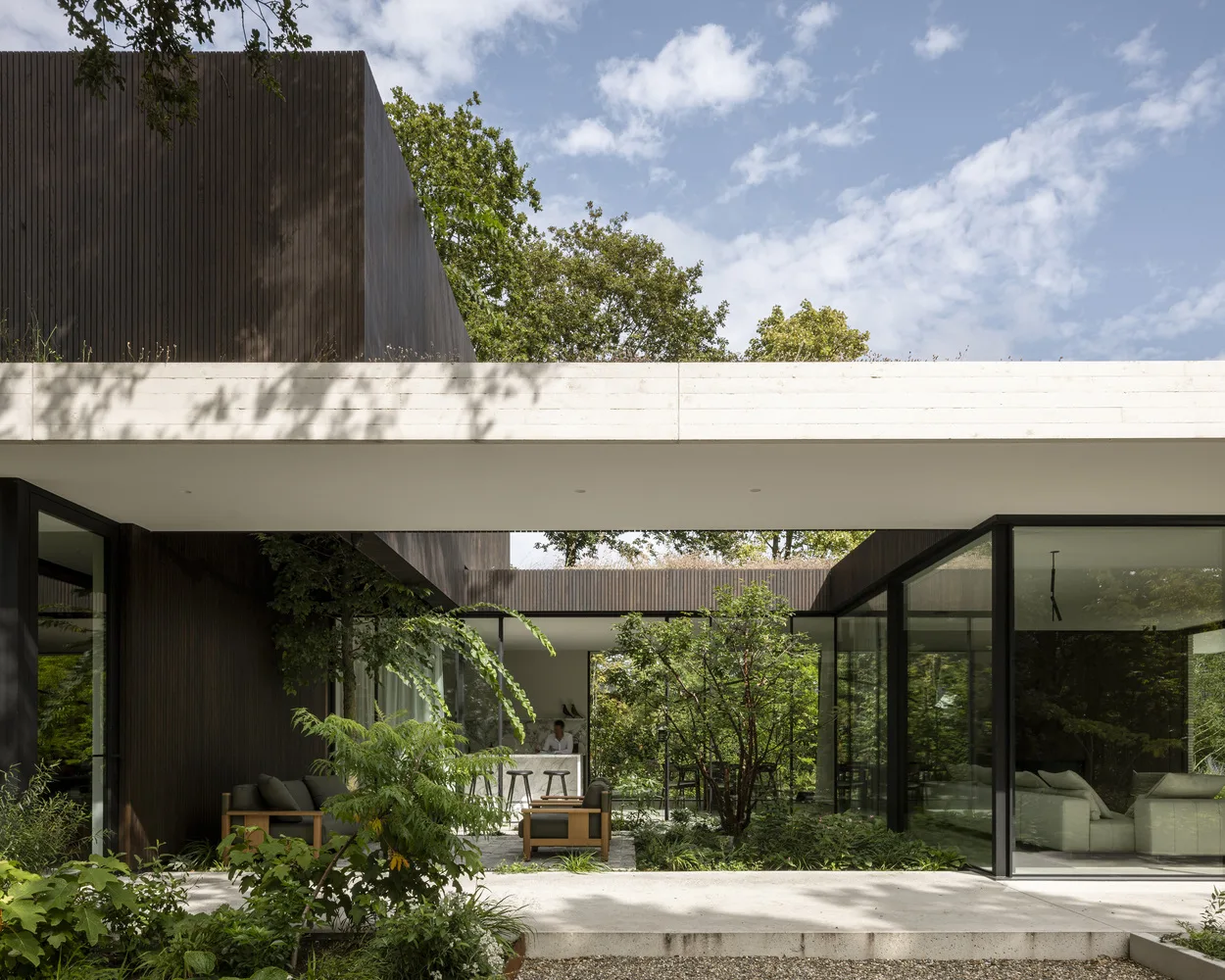 Encountering Hidden Villas on the Dutch Coast: A Feast of Nature, Architecture, and Art Design